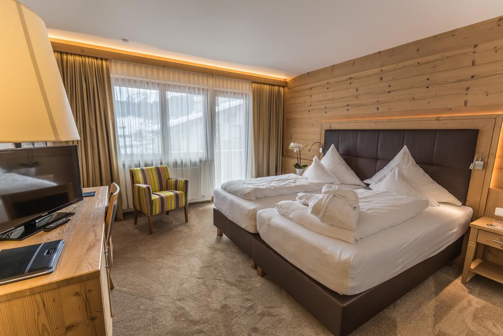Hotel Plattenhof Lech am Arlberg Exterior photo
